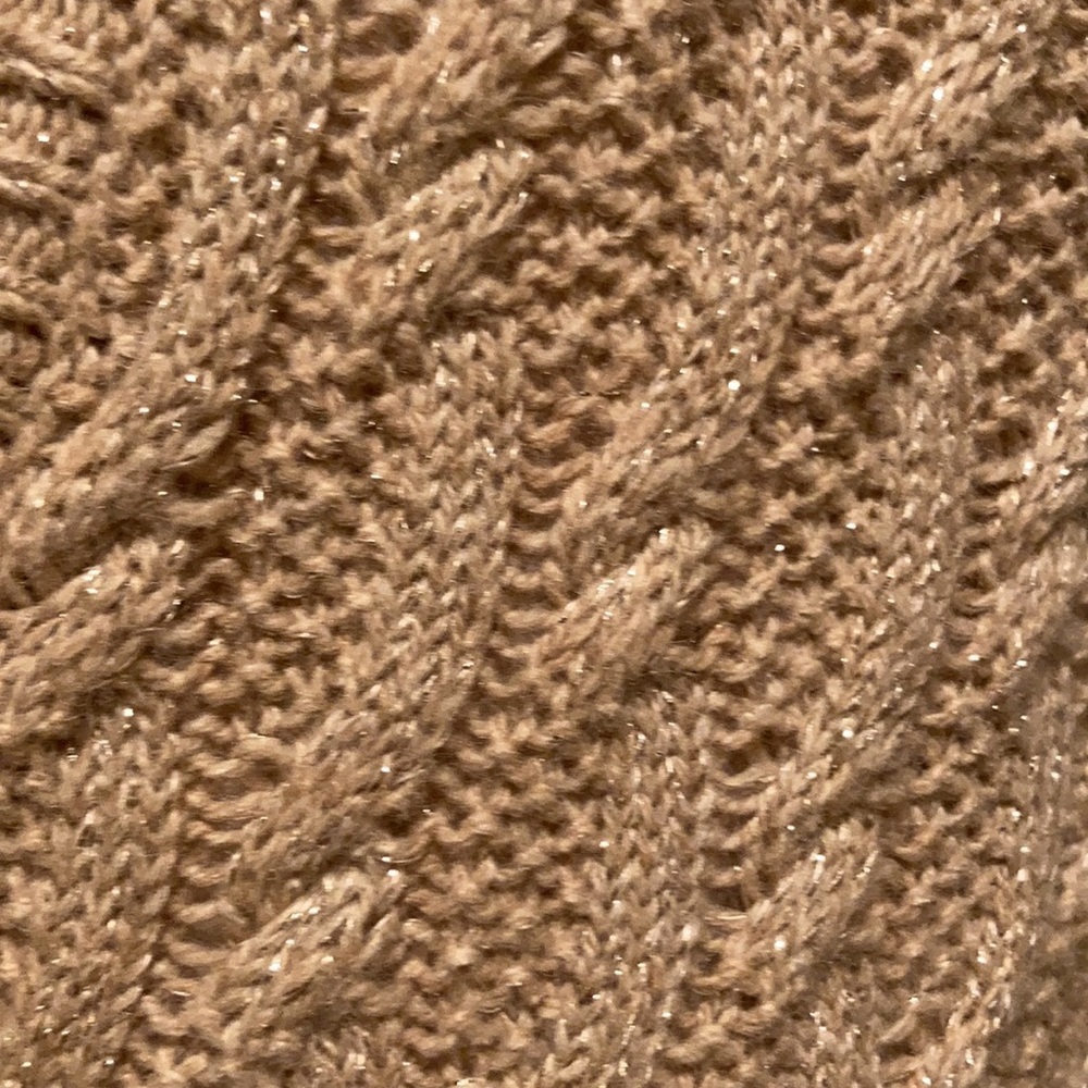 Lands’ End Glitter V Neck Sweater MP - Picture 2 of 4